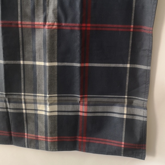 Set of Two Nautica Bed Pillow Shams Fold-over Close Blue & Red Plaid 26" x 20.5" - Picture 2 of 6